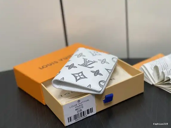 LOUIS Pocket Organizer-8*11.1*1 cm VUITTON 0407